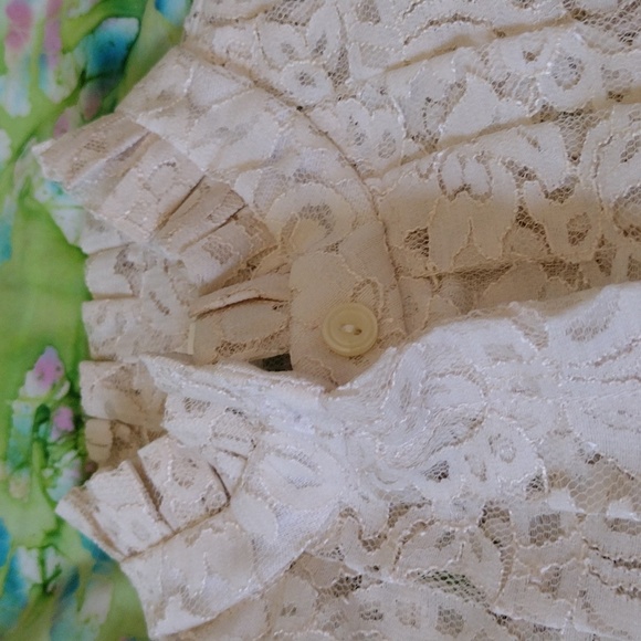 Exquisite Lace Blouse with Pintuck Front, Neck, Cuff Ruffles - Picture 5 of 8